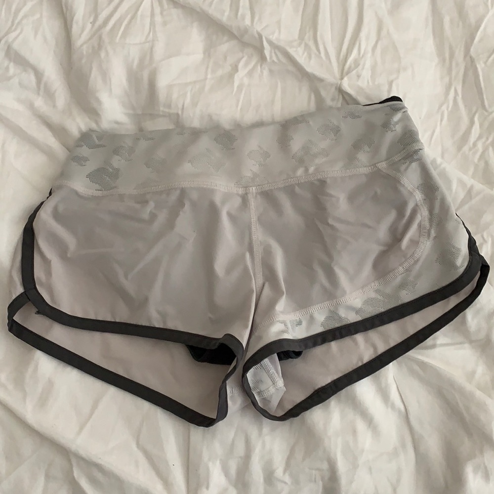 Catch me if you can 2.5” running shorts